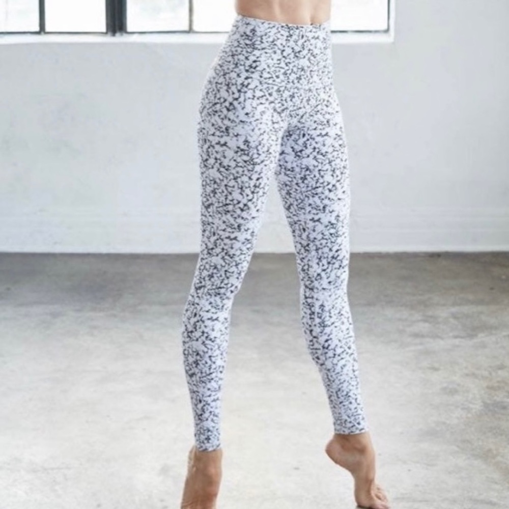 DYI Bianco Marble Printed High Waisted Leggings SM